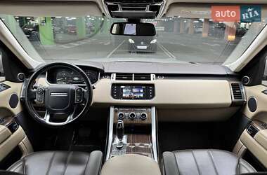 Внедорожник / Кроссовер Land Rover Range Rover Sport 2016 в 