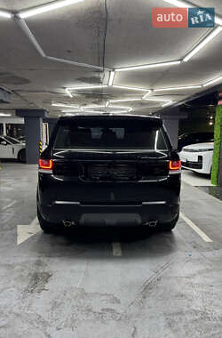 Позашляховик / Кросовер Land Rover Range Rover Sport 2016 в 