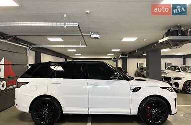 Внедорожник / Кроссовер Land Rover Range Rover Sport 2016 в 