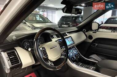 Внедорожник / Кроссовер Land Rover Range Rover Sport 2016 в 