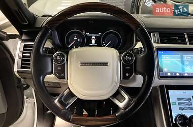 Внедорожник / Кроссовер Land Rover Range Rover Sport 2016 в 