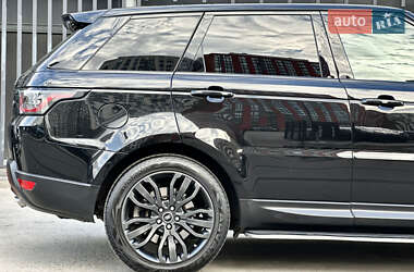 Внедорожник / Кроссовер Land Rover Range Rover Sport 2013 в 