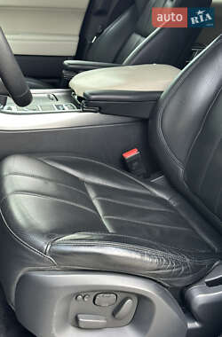 Внедорожник / Кроссовер Land Rover Range Rover Sport 2013 в 