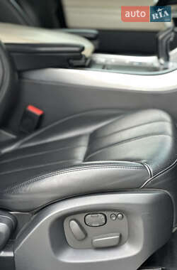 Внедорожник / Кроссовер Land Rover Range Rover Sport 2013 в 