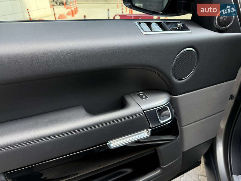 Внедорожник / Кроссовер Land Rover Range Rover Sport 2020 в Киеве