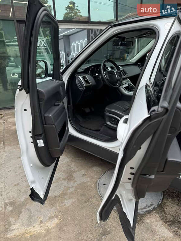 Внедорожник / Кроссовер Land Rover Range Rover Sport 2016 в Киеве