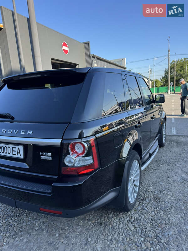 Внедорожник / Кроссовер Land Rover Range Rover Sport 2013 в Черновцах