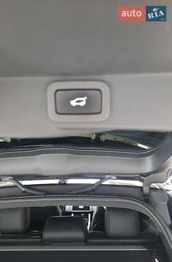 Внедорожник / Кроссовер Land Rover Range Rover Sport 2018 в 