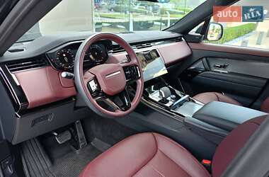 Внедорожник / Кроссовер Land Rover Range Rover Sport 2023 в 