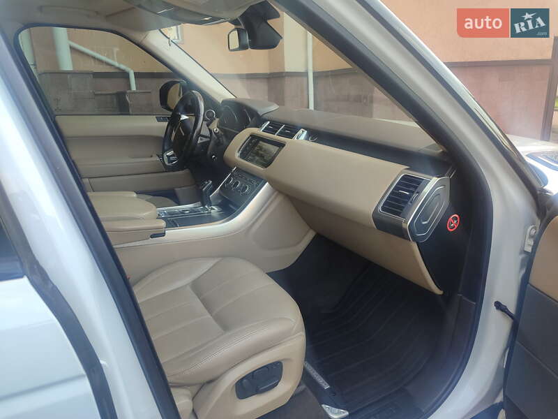 Внедорожник / Кроссовер Land Rover Range Rover Sport 2015 в Киеве фото 9 Внедорожник / Кроссовер Land Rover Range Rover Sport 2015 в Киеве