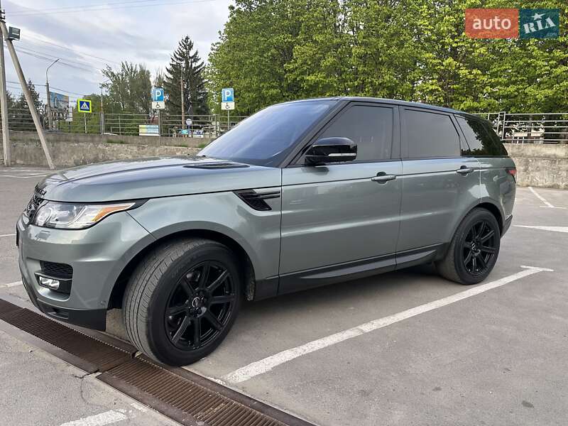 Внедорожник / Кроссовер Land Rover Range Rover Sport 2015 в Тернополе