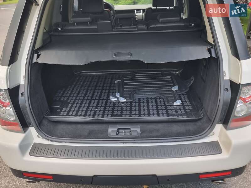 Внедорожник / Кроссовер Land Rover Range Rover Sport 2009 в Киеве