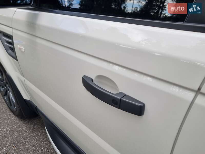 Внедорожник / Кроссовер Land Rover Range Rover Sport 2009 в Киеве