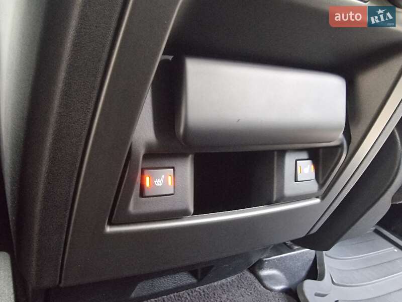 Внедорожник / Кроссовер Land Rover Range Rover Sport 2009 в Киеве