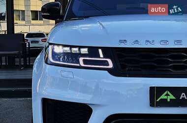 Позашляховик / Кросовер Land Rover Range Rover Sport 2019 в 