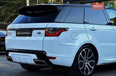 Позашляховик / Кросовер Land Rover Range Rover Sport 2019 в 