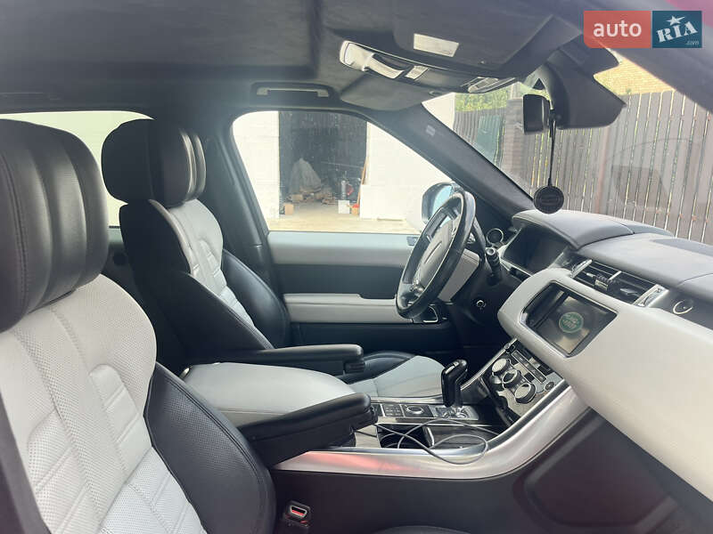 Внедорожник / Кроссовер Land Rover Range Rover Sport 2015 в Киеве