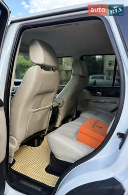 Внедорожник / Кроссовер Land Rover Range Rover Sport 2010 в 