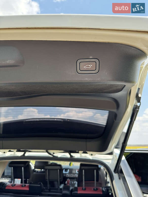 Внедорожник / Кроссовер Land Rover Range Rover Sport 2012 в Кривом Роге фото 12 Внедорожник / Кроссовер Land Rover Range Rover Sport 2012 в Кривом Роге