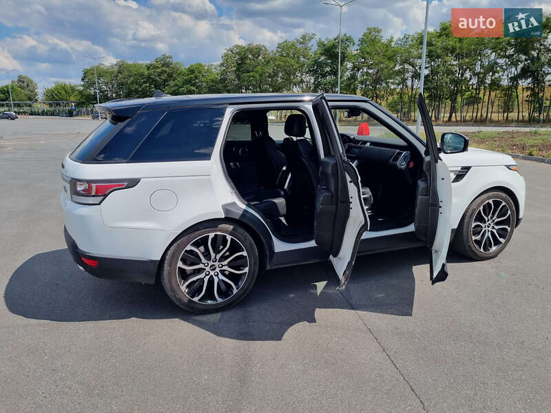 Позашляховик / Кросовер Land Rover Range Rover Sport 2016 в Дніпрі фото 8 Позашляховик / Кросовер Land Rover Range Rover Sport 2016 в Дніпрі