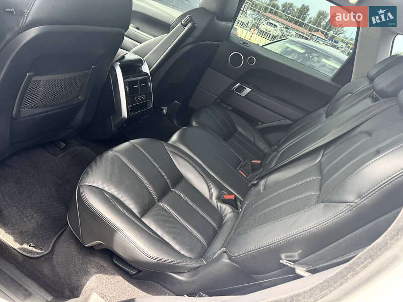 Внедорожник / Кроссовер Land Rover Range Rover Sport 2015 в Киеве