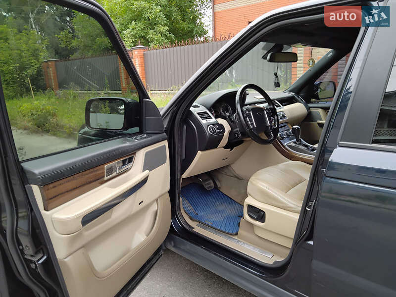 Внедорожник / Кроссовер Land Rover Range Rover Sport 2010 в Ворзеле