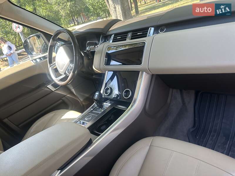 Внедорожник / Кроссовер Land Rover Range Rover Sport 2018 в Днепре