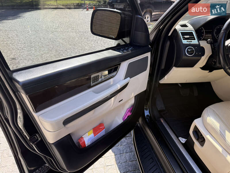 Внедорожник / Кроссовер Land Rover Range Rover Sport 2010 в Чернигове
