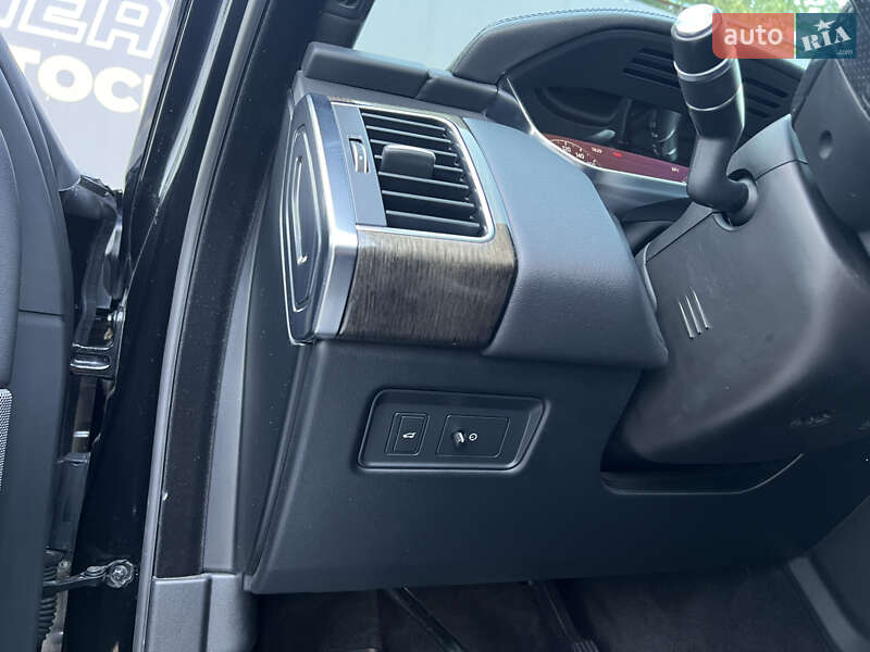 Внедорожник / Кроссовер Land Rover Range Rover Sport 2018 в Киеве