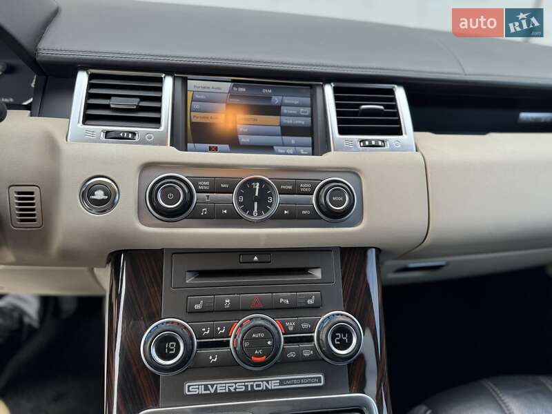 Внедорожник / Кроссовер Land Rover Range Rover Sport 2011 в Сарнах