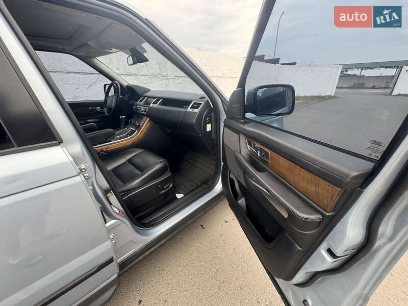 Позашляховик / Кросовер Land Rover Range Rover Sport 2011 в Ковелі