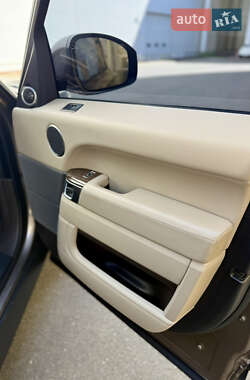 Внедорожник / Кроссовер Land Rover Range Rover Sport 2013 в 