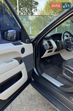 Внедорожник / Кроссовер Land Rover Range Rover Sport 2016 в 