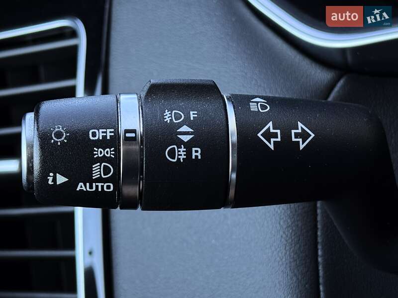 Позашляховик / Кросовер Land Rover Range Rover Sport 2019 в Дніпрі