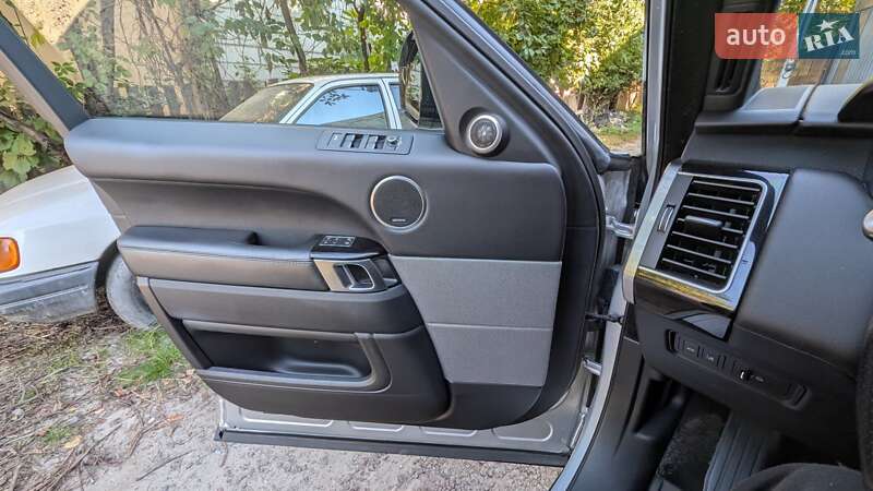 Внедорожник / Кроссовер Land Rover Range Rover Sport 2017 в Киеве