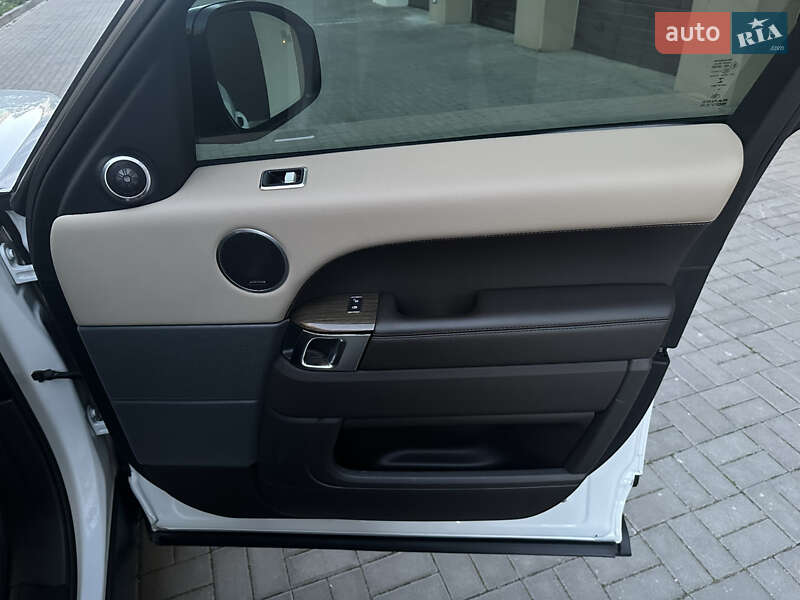 Внедорожник / Кроссовер Land Rover Range Rover Sport 2019 в Днепре фото 45 Внедорожник / Кроссовер Land Rover Range Rover Sport 2019 в Днепре