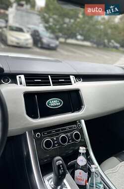 Позашляховик / Кросовер Land Rover Range Rover Sport 2016 в  фото 9 Позашляховик / Кросовер Land Rover Range Rover Sport 2016 в