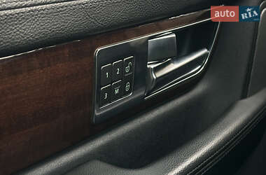 Внедорожник / Кроссовер Land Rover Range Rover Sport 2010 в 