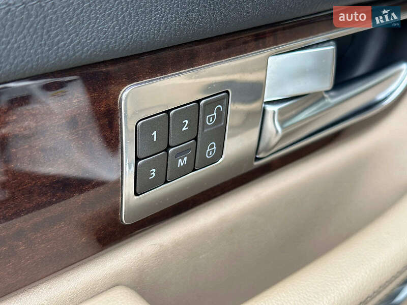 Внедорожник / Кроссовер Land Rover Range Rover Sport 2010 в Одессе