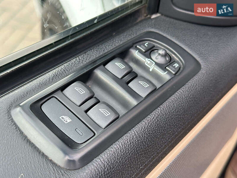 Внедорожник / Кроссовер Land Rover Range Rover Sport 2010 в Одессе