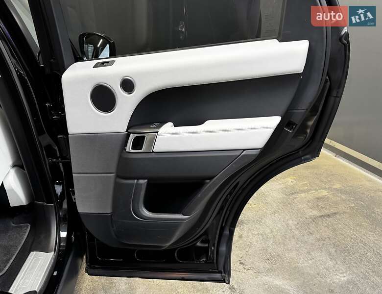 Внедорожник / Кроссовер Land Rover Range Rover Sport 2014 в Киеве фото 37 Внедорожник / Кроссовер Land Rover Range Rover Sport 2014 в Киеве