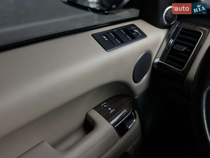 Позашляховик / Кросовер Land Rover Range Rover Sport 2016 в Києві