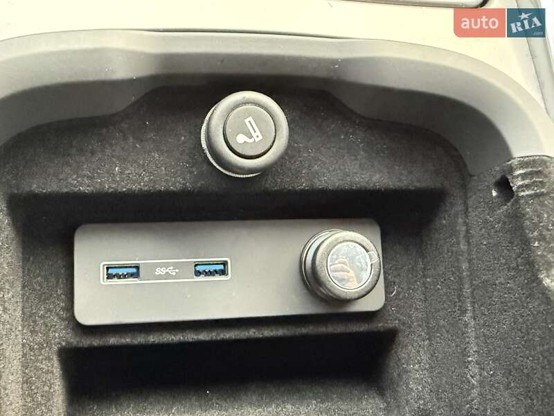 Внедорожник / Кроссовер Land Rover Range Rover Sport 2020 в Киеве