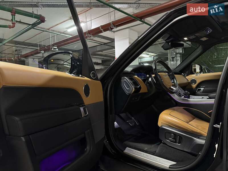 Внедорожник / Кроссовер Land Rover Range Rover Sport 2019 в Киеве фото 24 Внедорожник / Кроссовер Land Rover Range Rover Sport 2019 в Киеве
