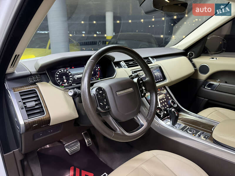 Внедорожник / Кроссовер Land Rover Range Rover Sport 2018 в Одессе фото 26 Внедорожник / Кроссовер Land Rover Range Rover Sport 2018 в Одессе