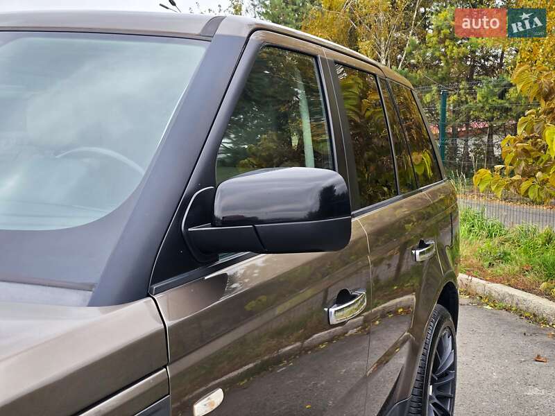 Внедорожник / Кроссовер Land Rover Range Rover Sport 2010 в Хмельницком