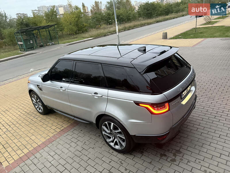 Внедорожник / Кроссовер Land Rover Range Rover Sport 2017 в Киеве фото 9 Внедорожник / Кроссовер Land Rover Range Rover Sport 2017 в Киеве