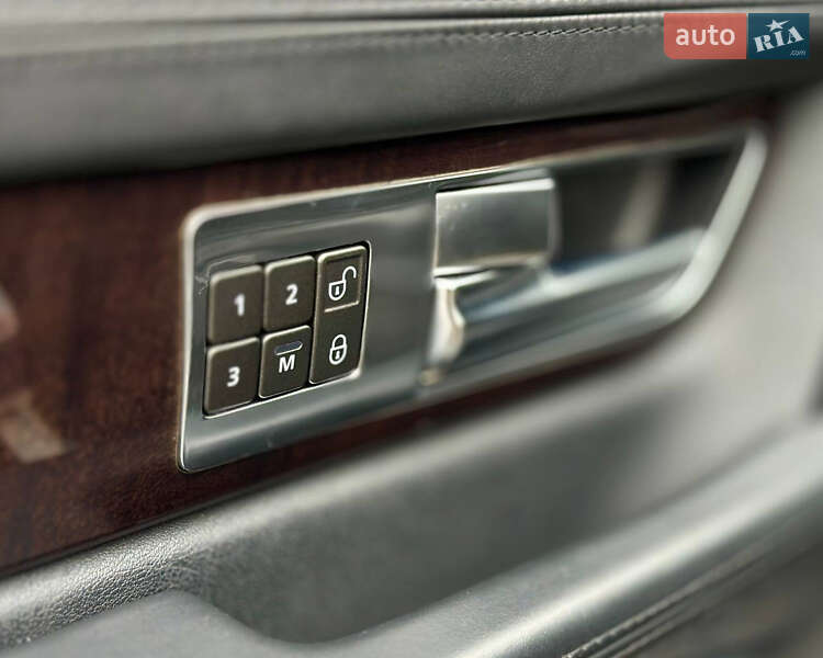 Внедорожник / Кроссовер Land Rover Range Rover Sport 2011 в Киеве
