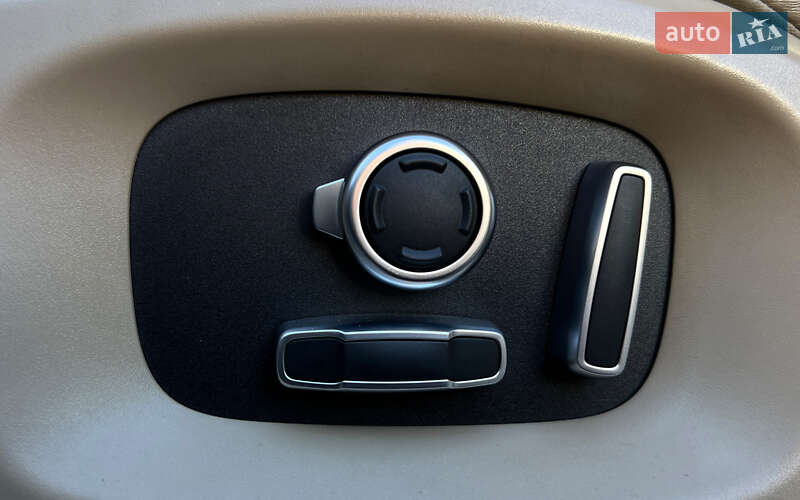 Внедорожник / Кроссовер Land Rover Range Rover Sport 2016 в Львове