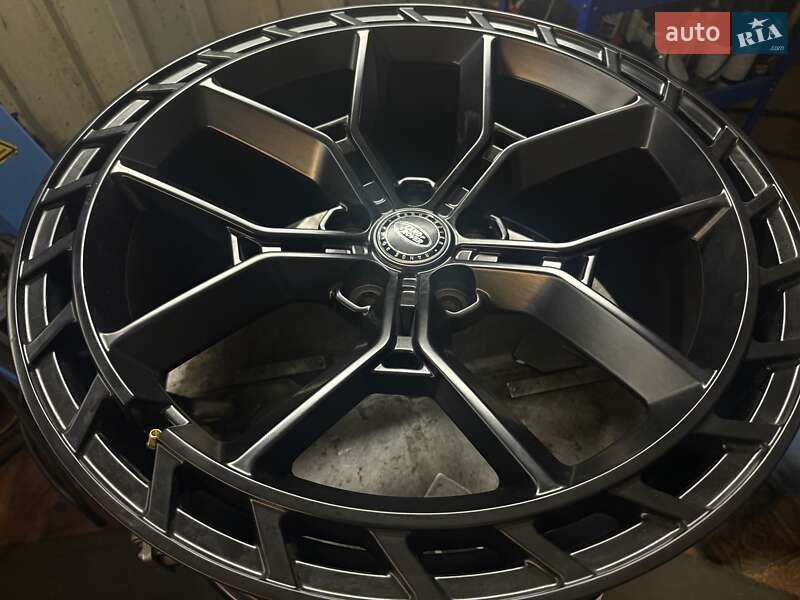 Позашляховик / Кросовер Land Rover Range Rover Sport 2025 в Києві